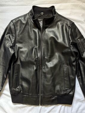 Men's Black Leather Bomber Jacket - Smooth Zip Front